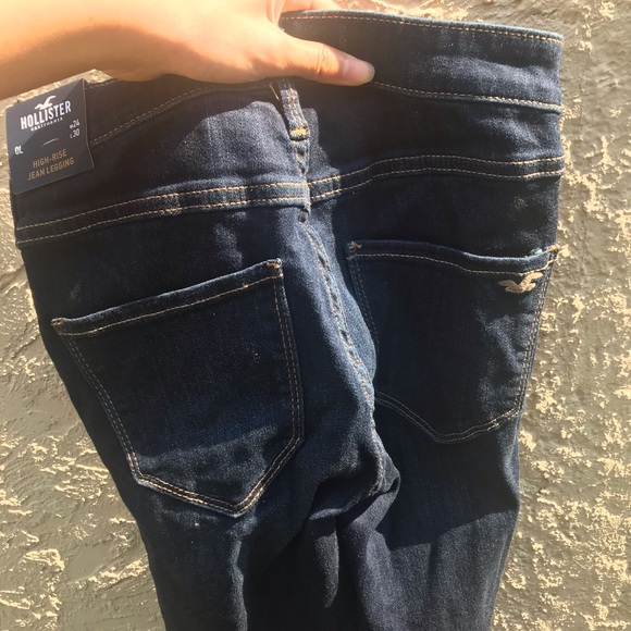 NWT HOLLISTER JEANS - Picture 7 of 8